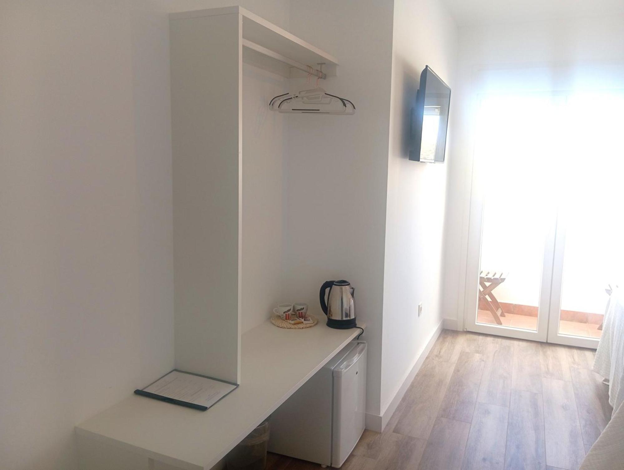 Hostal Casa Emilio Almería Kültér fotó